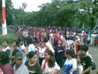 Pembagian Daging Kurban di Masjid Istiqlal Tertib