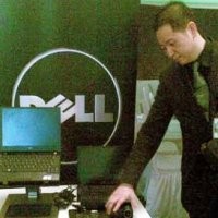 Dell Yakin Tembus Krisis Pasar Korporasi