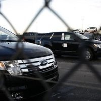 DPR AS Setujui Bailout Sektor Otomotif US$ 14 Miliar