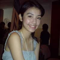 Velove Vexia Suka Bergaya Polos