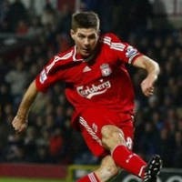 Gerrard Lebih Populer daripada Ronaldo