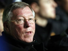 Laga Ketat di White Hart Lane