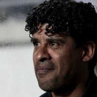 Kapan Melatih Lagi, Rijkaard?
