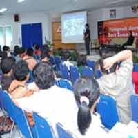 Ngobrol Fotografi Jurnalistik Bareng Pelajar dan Mahasiswa