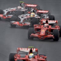 Pangkas Biaya, F1 Lebih Manusiawi