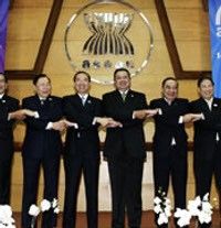 ASEAN Hening Cipta 1 Menit untuk Ali Alatas