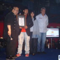 Sean Kembali Raih Rekor MURI 