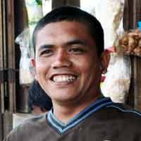 Flu Burung Dianggap Kabar Burung