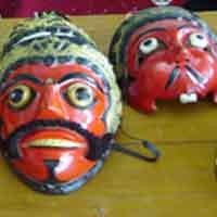 Krisis Global Tumbangkan Pengrajin Topeng