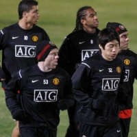 Souness: MU Akan Tersiksa di Jepang