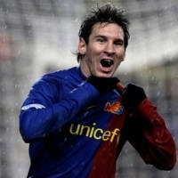 Gaya Main Messi Dikritik Cruyff