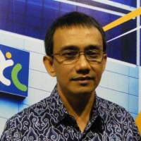 Ogah Bisnis Telepon Tetap, XL Pilih Desa