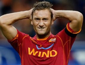 Totti Jawab Mihajlovic 