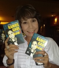 Debby Sahertian Luncurkan 2.000 Kosakata Gaul