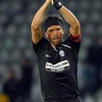 Buffon: Tunggu Saya di Awal Tahun