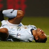 Robinho Ditekel Seperti Binatang