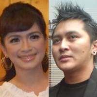 Akad Nikah Yulia Rahman-Demian Terganggu Hujan