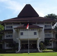 Jenazah Rektor ISI Surakarta Dimakamkan di Kampung Halaman