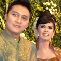 Nikah, Yulia Rahman Cari Yang Dingin-dingin