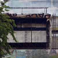 Polisi Pastikan Kebakaran Videotron Warna Warni Karena Las