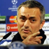 Mourinho: Rooney Seharusnya Dihukum