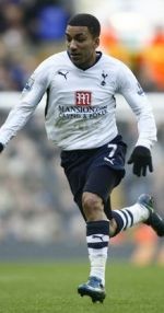 Ramos Cari Winger Kanan Inggris 