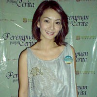 Susan Bachtiar Ogah Hakimi Wanita Perokok