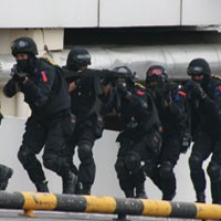 Teroris Sempat Kuasai Bandara Juanda dan 3 Hotel