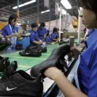 17 Perusahaan Sepatu Ajukan Restrukturisasi Mesin