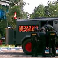 Gedung Pertamina Diancam Bom, Karyawan Semburat