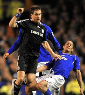 Everton Tahan 10 Pemain Chelsea