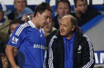 Terry Bantah Keretakan di Chelsea