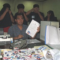 Komplotan Pemalsu Dokumen Digulung