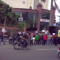 SPM Grand Aquila Tuntut Pekerjakan Kembali 9 Karyawan 