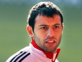 Ayo Bikin Anfield Angker Lagi!