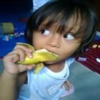 Mesti Lilo Istiar, 2,3 Tahun; Perempuan; f