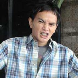 Yosie Project Pop Tabrak Mobil Try Soetrisno