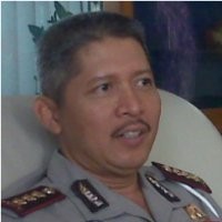 50 Derek Siap Angkut Mobil yang Parkir Sembarangan