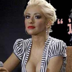 Christina Aguilera Desain Baju Untuk Topshop
