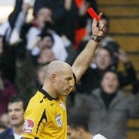 Kartu Merah di Detik Ketiga