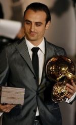 Berbatov Tinggalkan Pekan Terburuk 