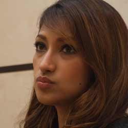 Rahma Azhari Siapkan Kejutan di 2009