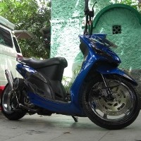 Berani Adu dengan Honda CBR