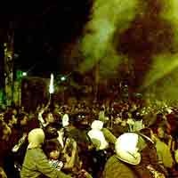 Motor Peserta Konvoi Tahun Baru di Surabaya Terbakar