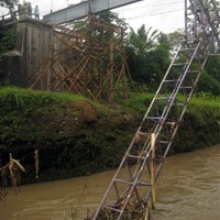 Pekerja Jembatan Yang Hilang Terseret Arus Sungai Ditemukan