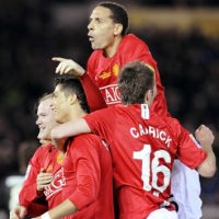 Para Raksasa Turun Gunung