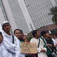 Indonesia Cuma Baru Bisa Menghujat