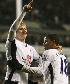 Spurs Tekuk Wigan 3-1