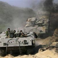 Hamas Hadang Invasi, Kontak Senjata Semalaman