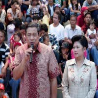 SBY Baru Pertama Kali ke Ragunan